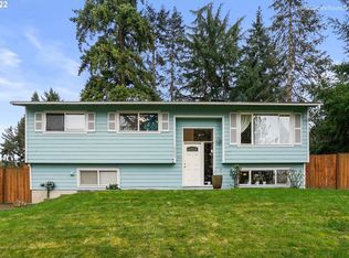 18600 SW Castle Dr, Beaverton, OR 97007