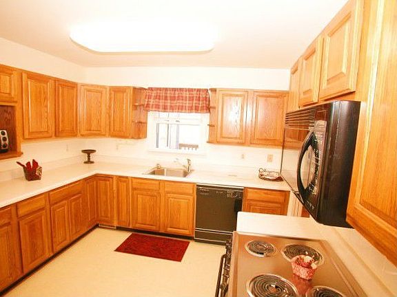 3rd image of 31167 Portobago Trl