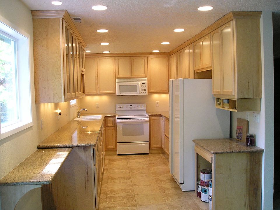 2nd image of 17087 SE Wiley Way