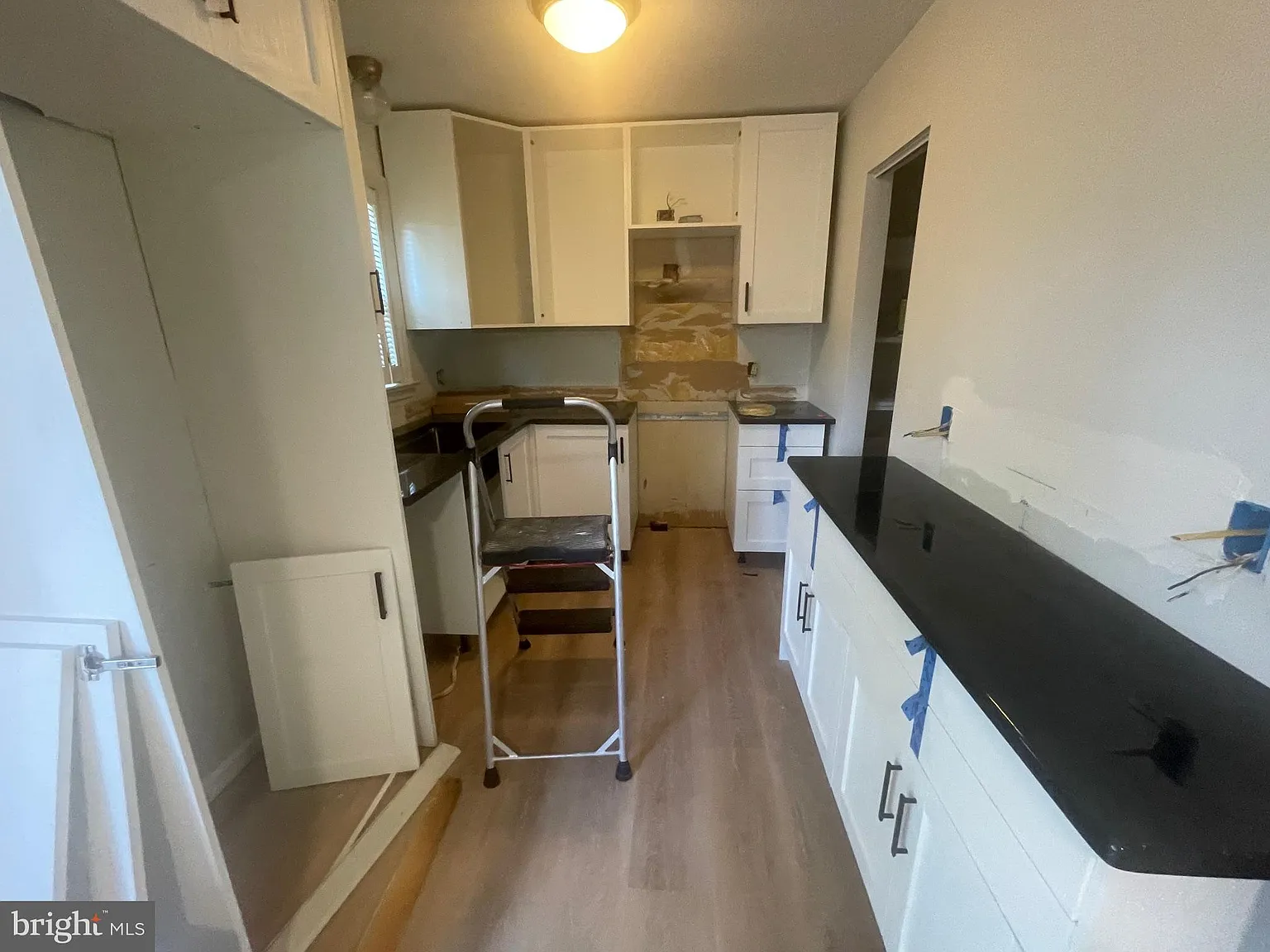 2 bed, 960 sqft, $1,675 — Photo 4