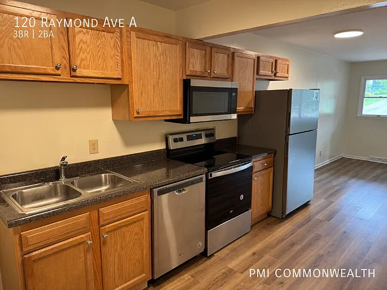 120 Raymond Ave #A — Photo 2