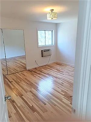 1st image of 397 Melba St Floor 2