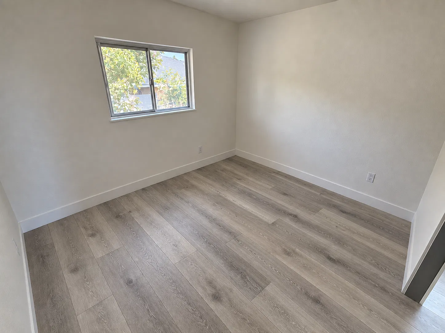2 bed, $1,495 — Photo 4