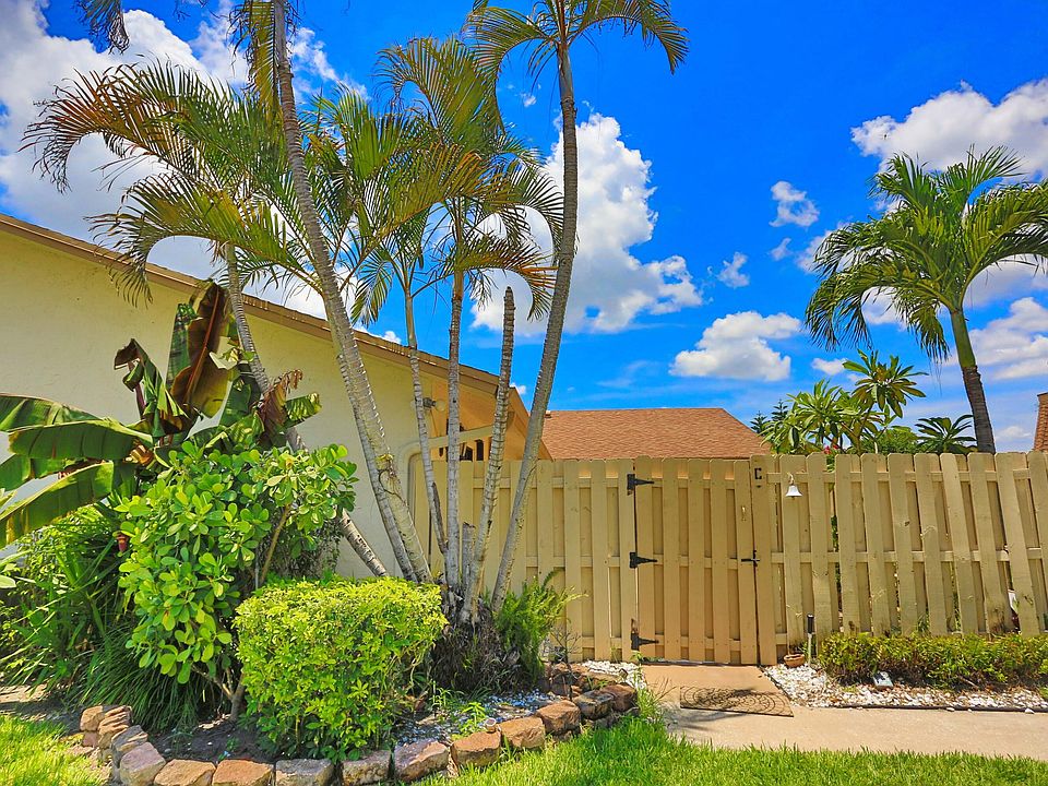 1st image of 714 NW 27th Avenue #C