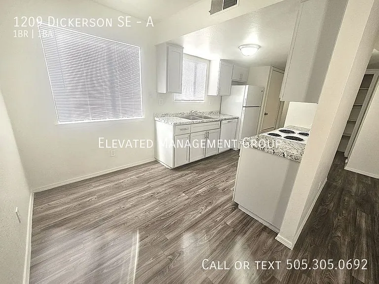 1209 Dickerson Dr SE #A — Photo 1