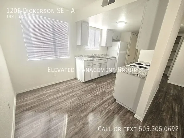 1209 Dickerson Dr SE Unit A, Albuquerque, NM 87106