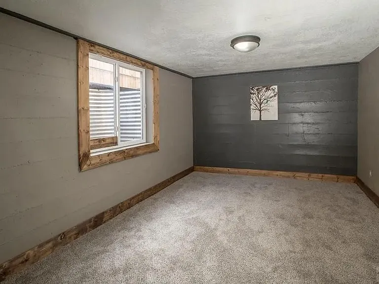 1238 Bohmen Ave — Photo 7