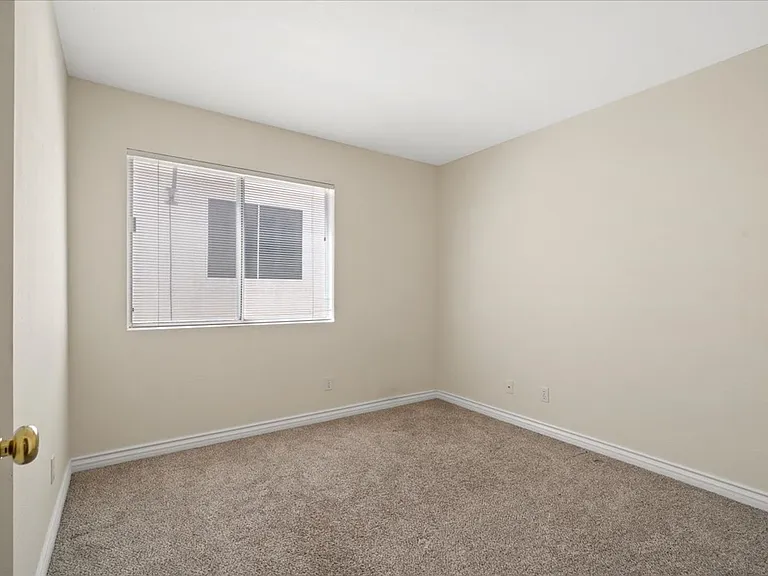 2336 Huntsville Dr — Photo 21