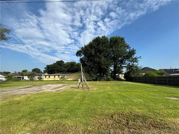 130 Antoine Ln, Luling, LA 70070