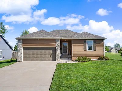 1000 Kathys Ct, Baldwin City, KS, 66006