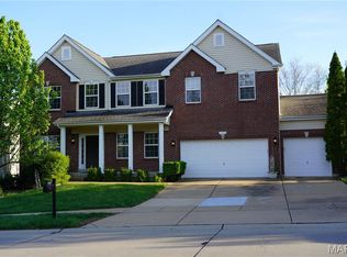 1420 Fenway Dr, Fenton, MO