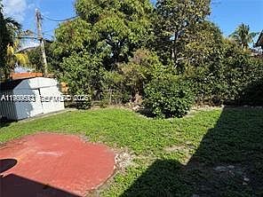 2nd image of 1077 NE 157th Ter