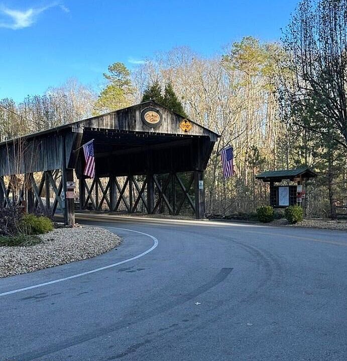 2nd image of LOT 416 Flint Ridge Rd