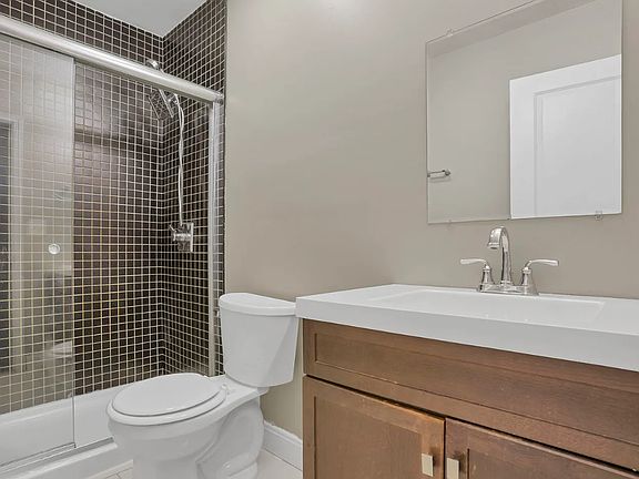 4th image of 414 E 12th Ave APT 4