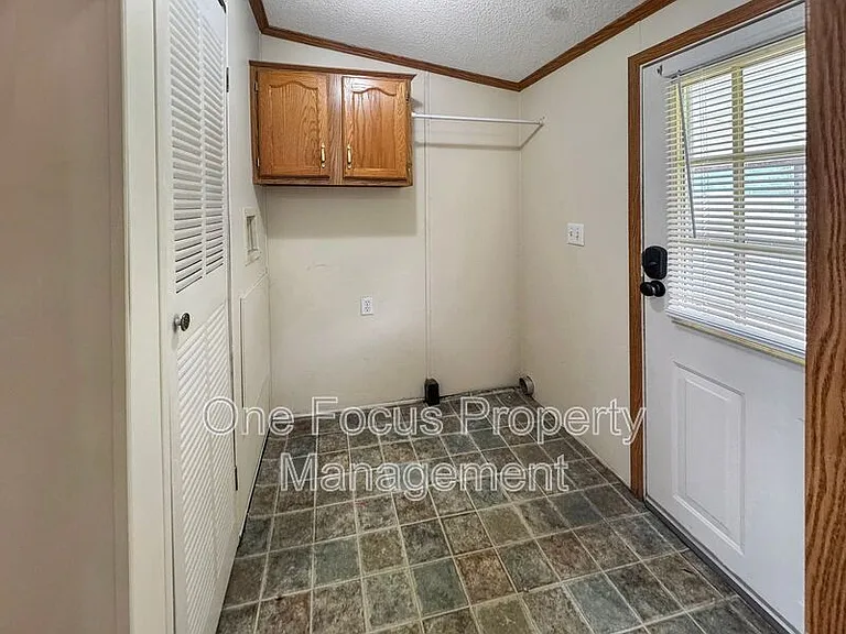 214 Dennison Rd — Photo 5