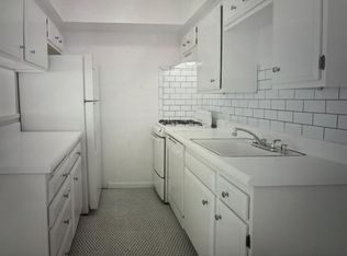 1394 Midvale Ave APT 202, Los Angeles, CA 90024