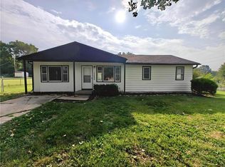 17255 Chestnut Dr, Belton, MO 64012