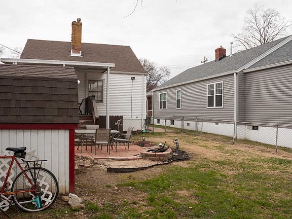 3rd image of 608 Harrison Ave