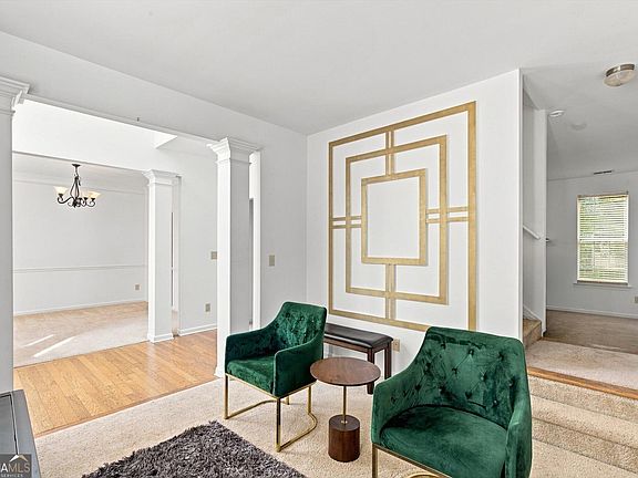 4th image of 4855 Chimney Hill Ct