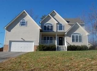 5642 Hereld Green Dr, Chesterfield, VA 23832