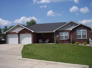 4620 Denese Dr, Jefferson City, MO 65109