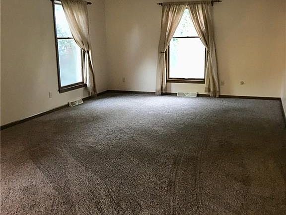4th image of 7231 Tricia Ln