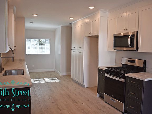 2nd image of 728 37th St