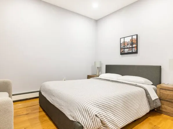 107 Utica Avenue image 27 of 34