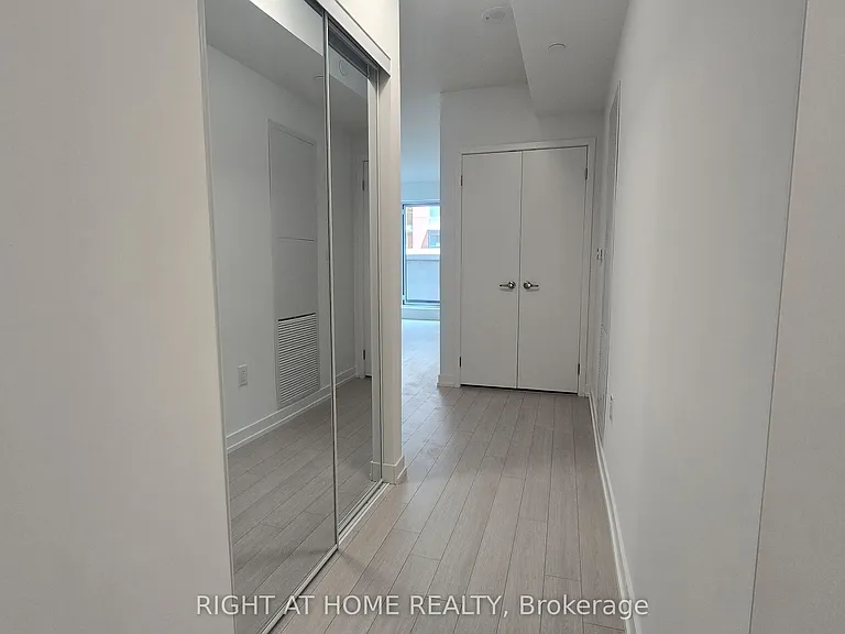 4010 Eglinton Ave W #520 — Photo 5