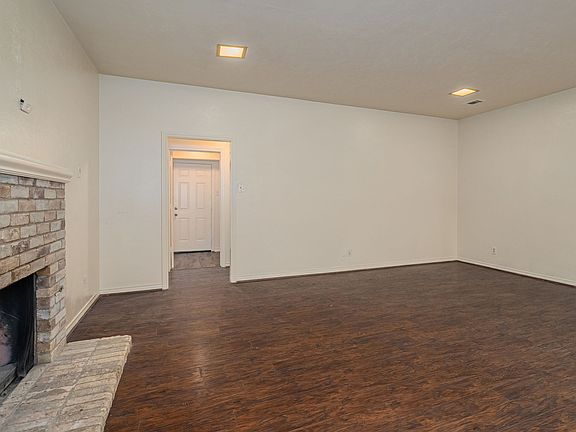 4th image of 9824 Ferris Creek Pl