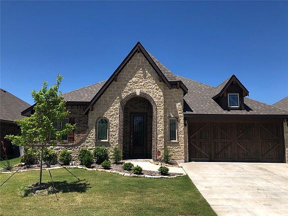 4th image of 111 Cimmaron Ct