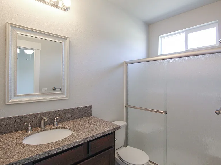 1392 Bonhurst Dr — Photo 6