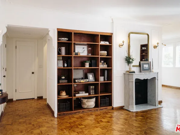 1242 S Barrington Ave #O109, Los Angeles, CA 90025