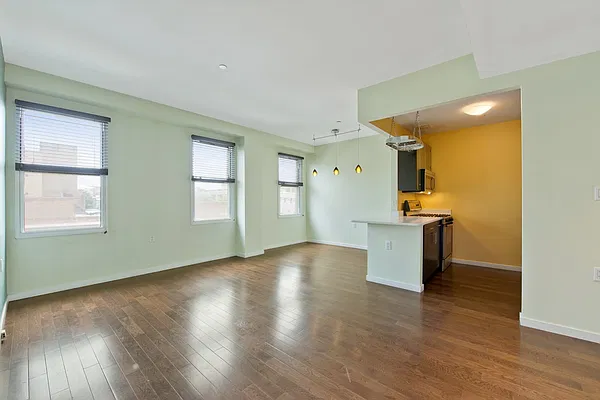 Rented by Nest Seekers International | media 3