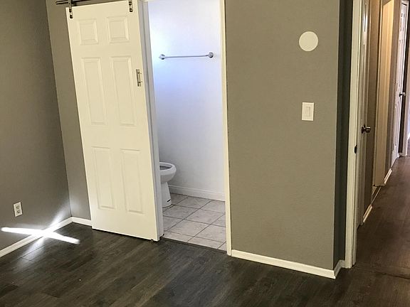 Bedroom w half bathroom