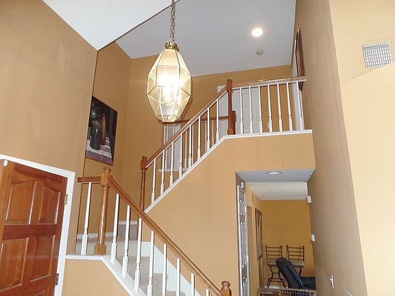 3rd image of 24665 New Haven Dr