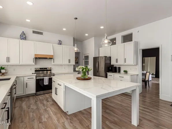 7258 W ROBIN Lane, Glendale, AZ 85310