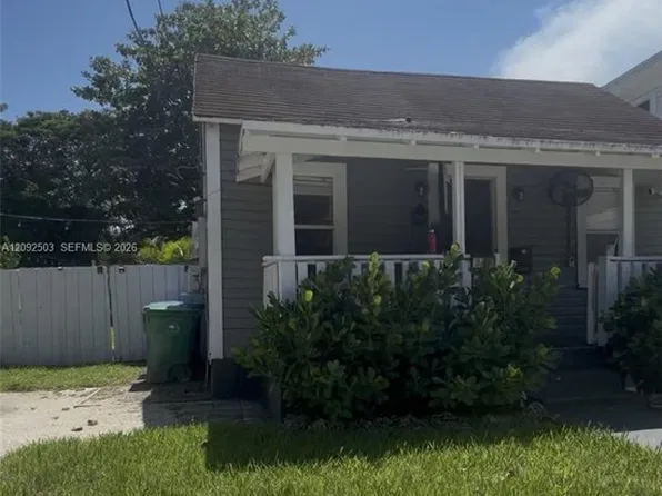 3418 Charles Ave #1, Miami, FL 33133