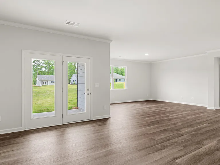 103 Babcock Dr NE — Photo 15