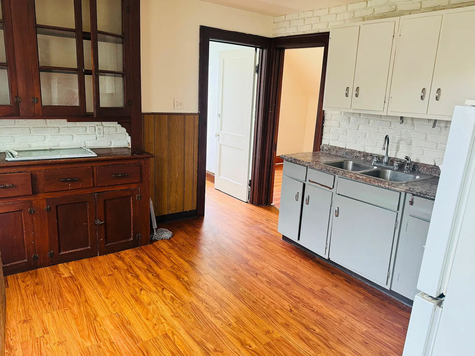 2 bed, $1,200 — Photo 3
