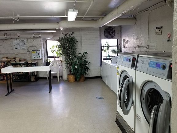 4th image of 3900 Greystone Ave #12B