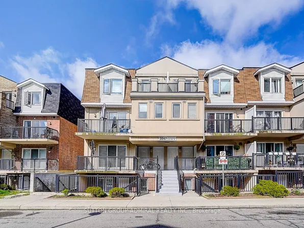 3047 Finch Ave W #2057, Toronto, ON M9M 0A5