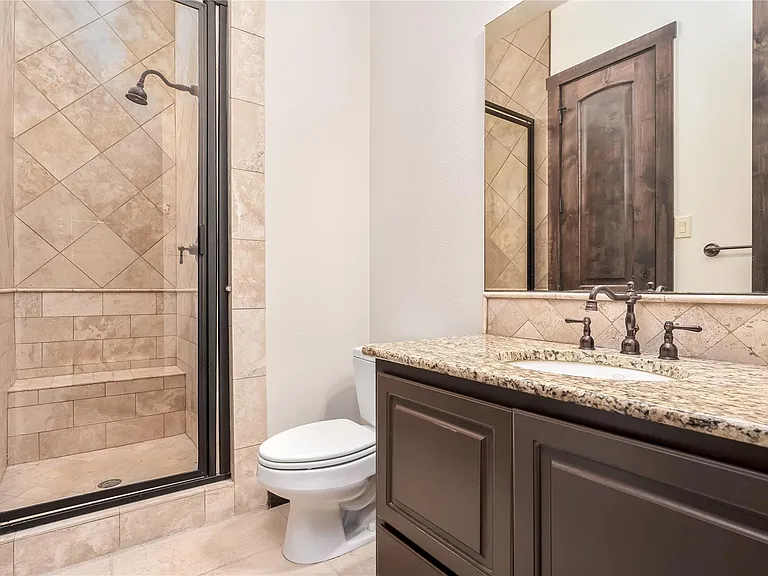 308 Golden Bear Dr — Photo 25