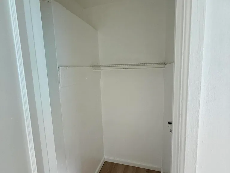 220 Walton Blvd #2 — Photo 14
