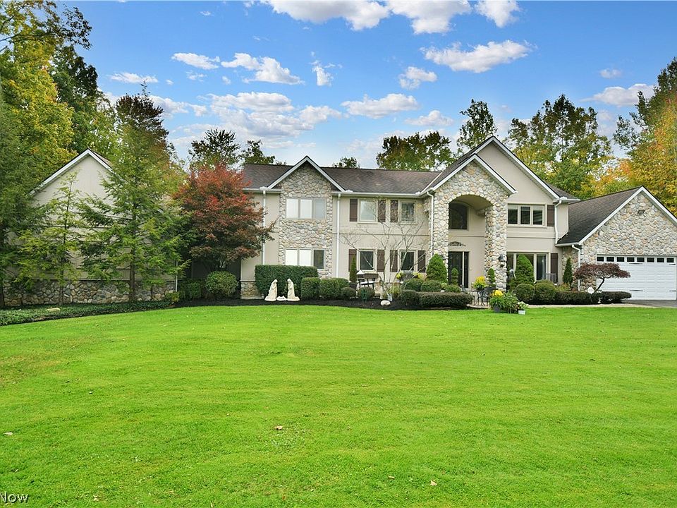 35924 Solon Rd, Bentleyville, OH 44022 Zillow