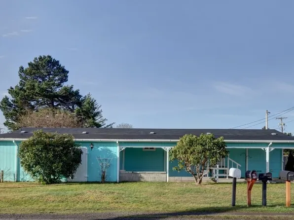 211 7th Street NE, Long Beach, WA 98631