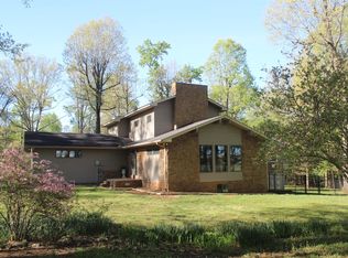 3257 Rock Creek Rd, Estill Springs, TN 37330