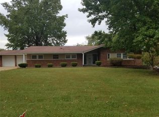 2331 Deer Run Rd, Saint Louis, MO 63136