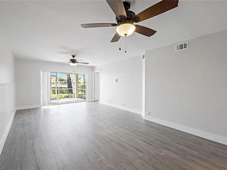 7800 Emerald Cir #B-104 — Photo 2
