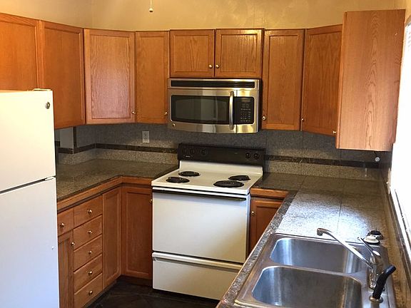 4th image of 505-555 Harvard Ln #5D